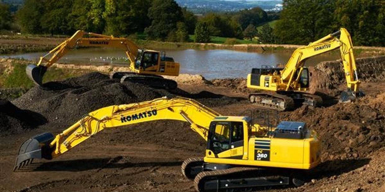 Пк 360. Komatsu pc360. Экскаватор Komatsu 360. Экскаватор Komatsu pc360-7. Экскаватор Комацу PC 360.