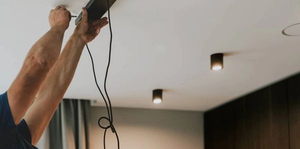 Instalación eléctrica Reparación eléctrica Electricista profesional Mantenimiento eléctrico 