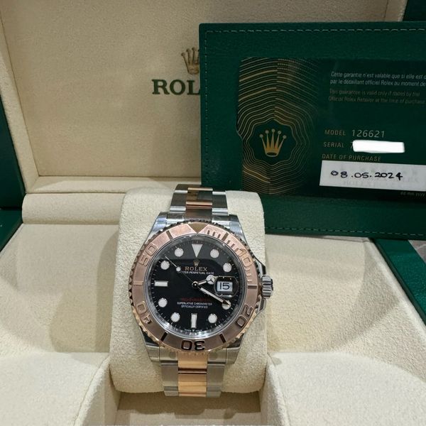 Rolex 40MM YACHT-MASTER 40
Model: 126621