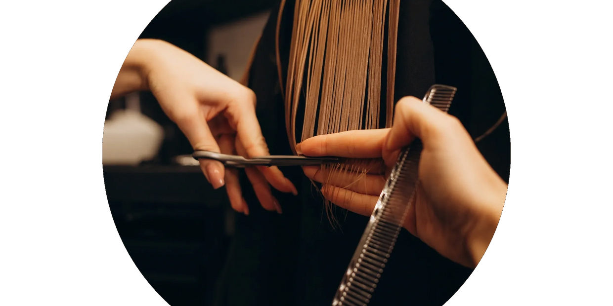 Hair cutting with scissors