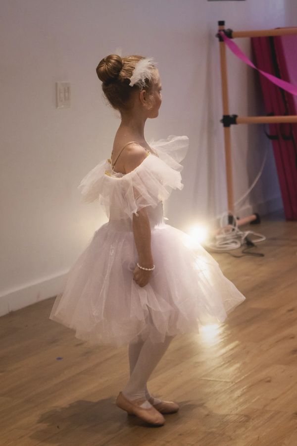Girls ballet and dance classes, ballerina studio, ballet studio new york
