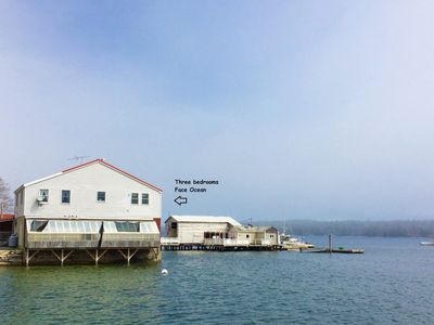 The Lobsterman's Lodge at Broad Cove marine.