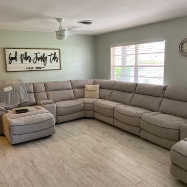 Spacious large living room and comfortable seating
