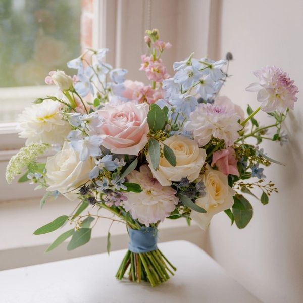 Sopley Mill wedding flowers