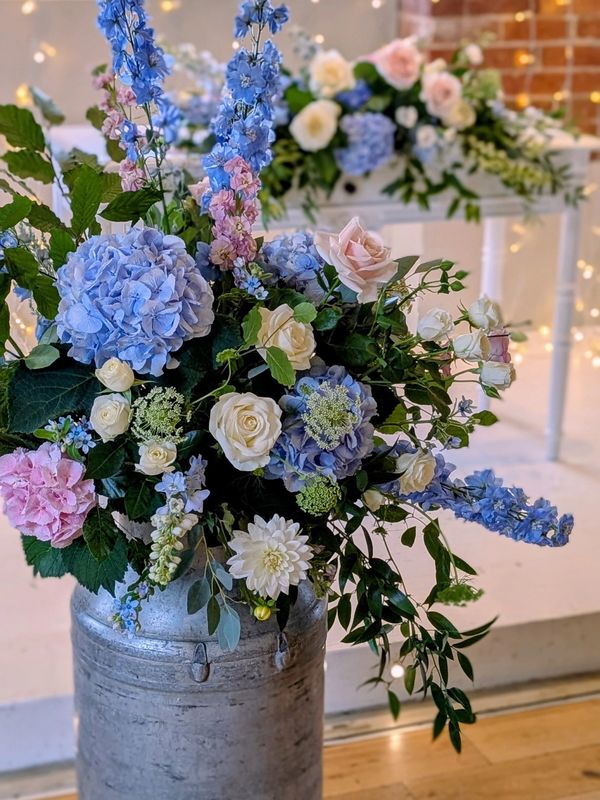 Sopley Mill wedding flowers