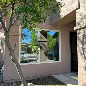 Alside Vinyl Replacement Window in Gilbert, Arizona : Dual-pane picture window
