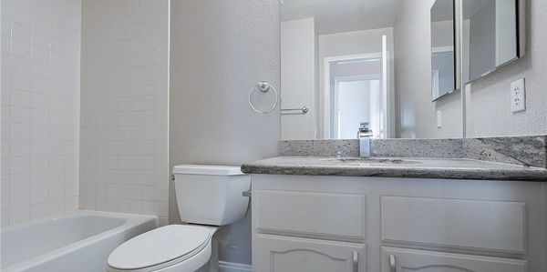 guest bathroom before remodel