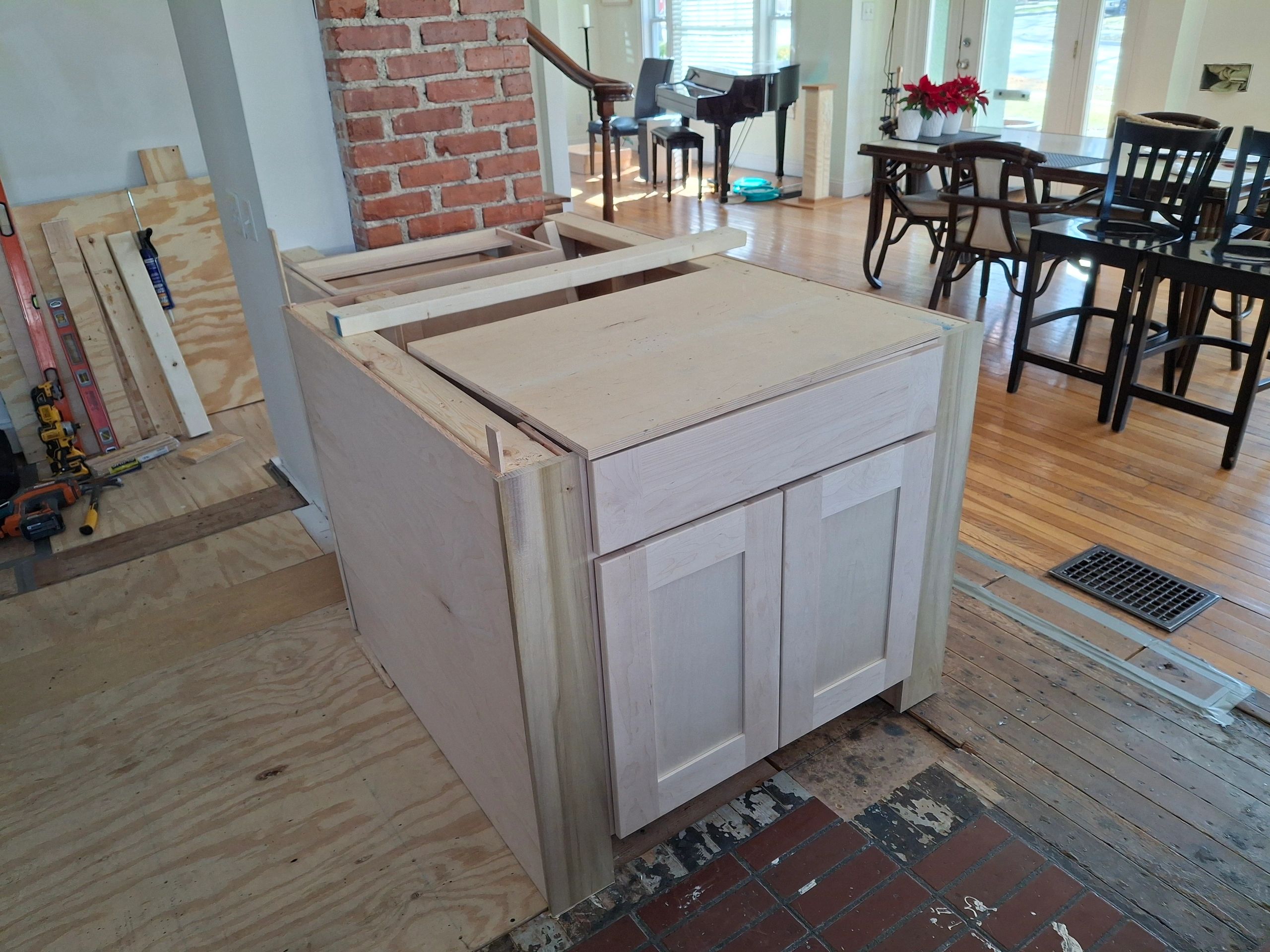 Evolution Remodel And Construction