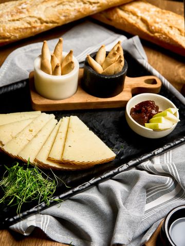 Manchego Cheese 