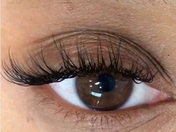 Luxi & Co. Hybrid Lashes at Luxi & Co.