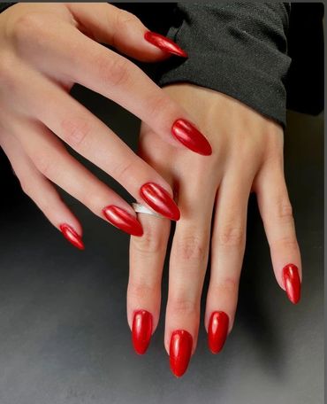 E-File Manicured Nails with Shellac in Calgary Nail Art Nail Designs. A 
Professional Manicure
