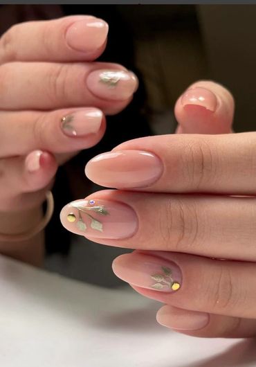 E-File Manicured Nails with Shellac and Gel Polish Nail Art Nail Designs. A 
Professional Manicure