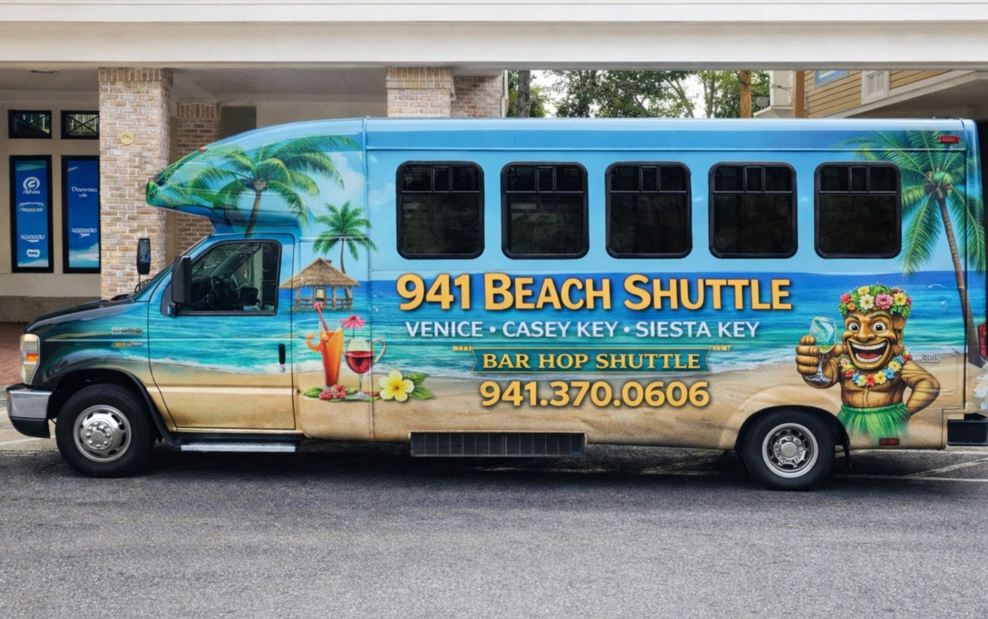 941 Beach Shuttle Bus