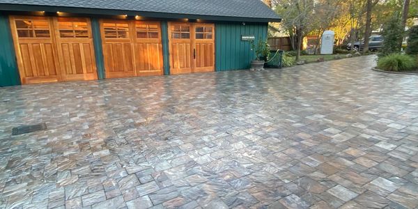 Calstone Quarry Stone driveway. 