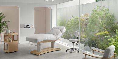 Beauty furniture, nail desks & manicure equipment. Spa beds & beauty couches also pedicure equipment