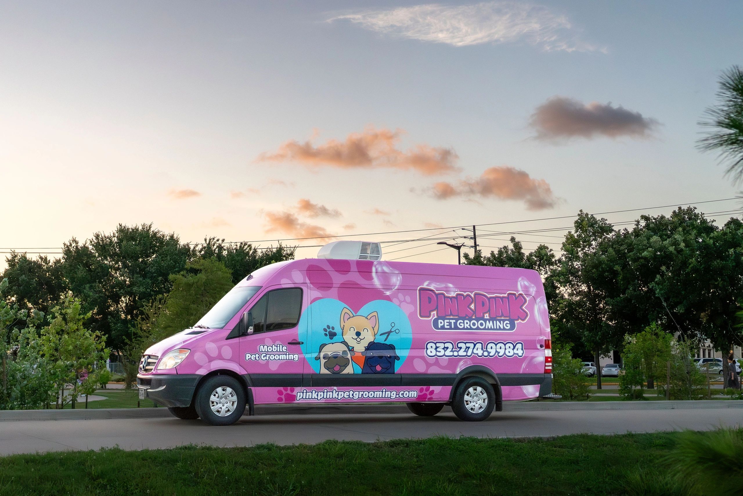 Pet Spa Pink Paws Mobile Dog Grooming Pink Dial A Dog Groomer Pink