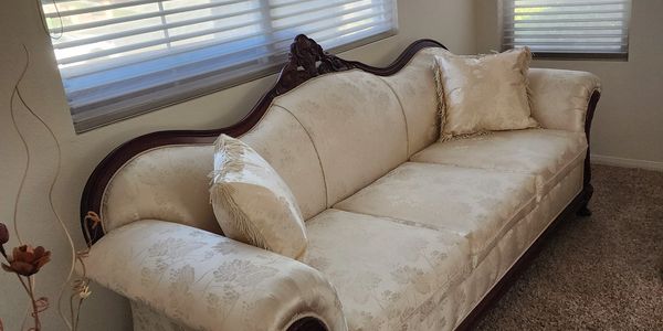 White Victorian sofa in living room