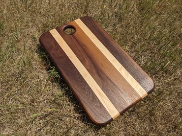 Wood Slabs Winnipeg, Sawmill Winnipeg, Custom Furniture Winnipeg, Live Edge Table Winnipeg