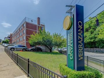Verrazano Nursing and Post-Acute Center