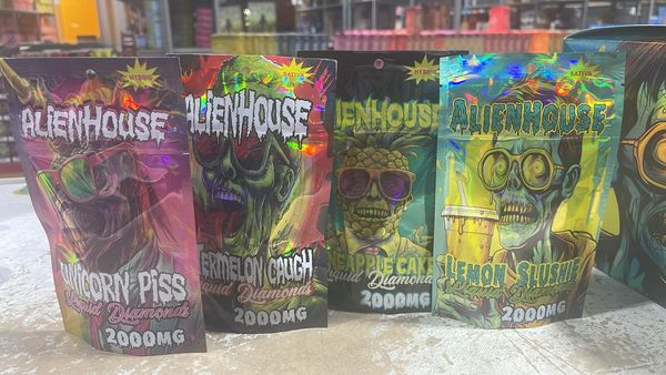 AlienHouse Liquid diamonds Blend 
2000 MG 
15$ each & 2 For 25$