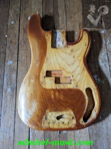 P-Bass Precision Bass Guitar Fender Vintage 1971-72 Body only Natural Finish USA ASH Lightweight 