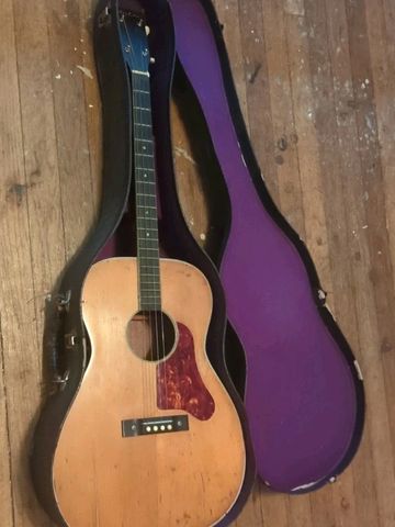 Airline Tenor Guitar vintage 1940s