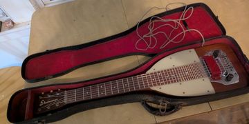 https://www.ebay.com/itm/167460538190
Rickenbacker Elelctromuse  lap steel 