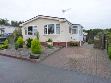 Two bedroom park home for sale near St Columb, Cornwall, TR9