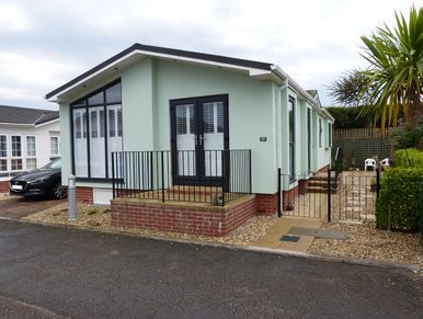 Three bedroom park home for sale in Truro, Cornwall, TR1