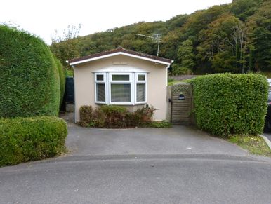 Two bedroom park home for sale in Perranarworthal, Truro, TR3