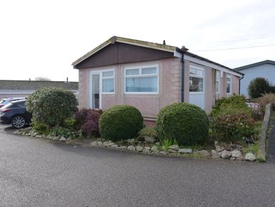 Two bedroom park home for sale in St Austell, Cornwall, PL25