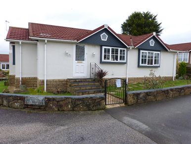 Two bedroom park home for sale in Sticker, St Austell, PL26