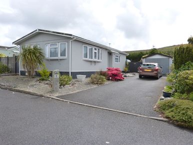 Two bedroom park home for sale in Foxhole, St Austell, Cornwall, PL26