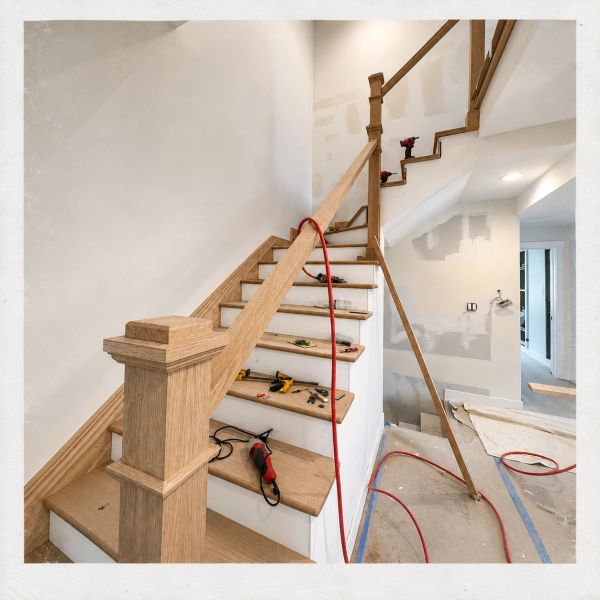 Interior home carpenter, home repair, handyman services. Deerfield, IL 