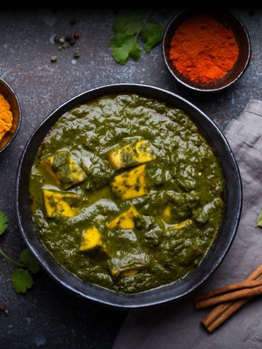 PALAK PANEER DILLIWALA