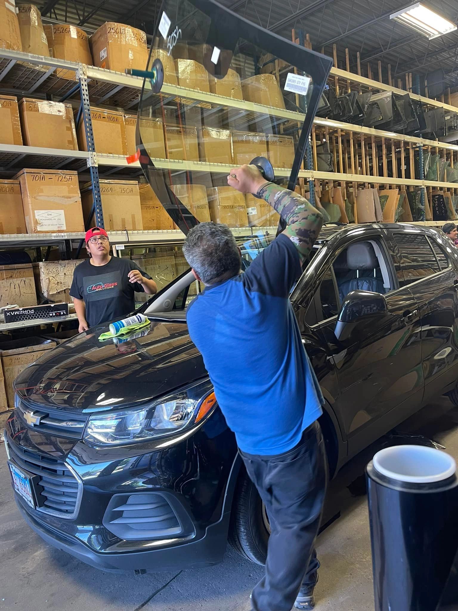 Car Windshield replacement in Chicago, Illinois