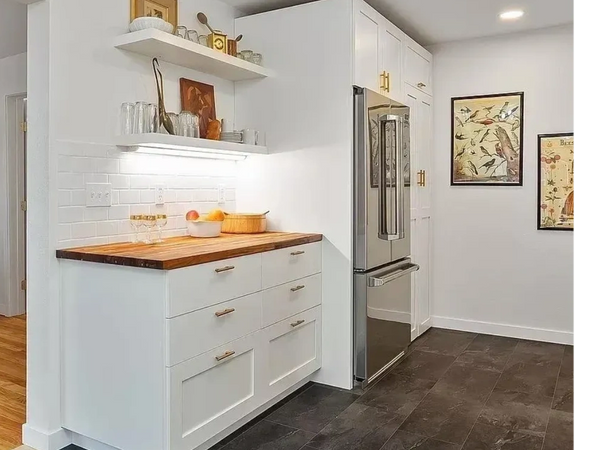 Custom Kitchen and Pantry Cabinets in Sandpoint, North Idaho. "Sandpoint Kitchens"