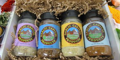 CHEFS-SPECIAL-ASSORTED-GARLIC-CAPITAL-SEASONINGS-GIFT-BOX/