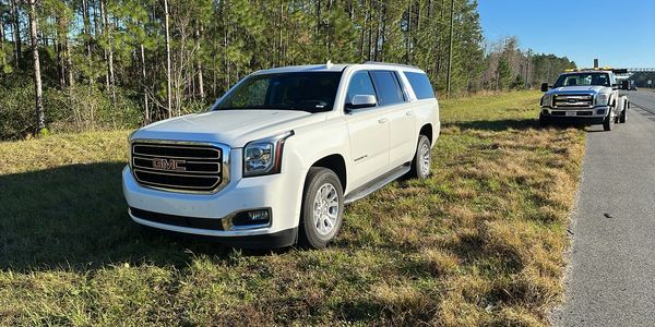 TP Towing responding to highway breakdown on I-75