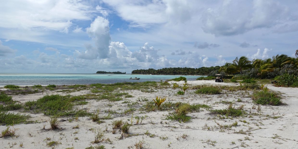 Cat Cay, Bahamas. FAQs on charter flights.