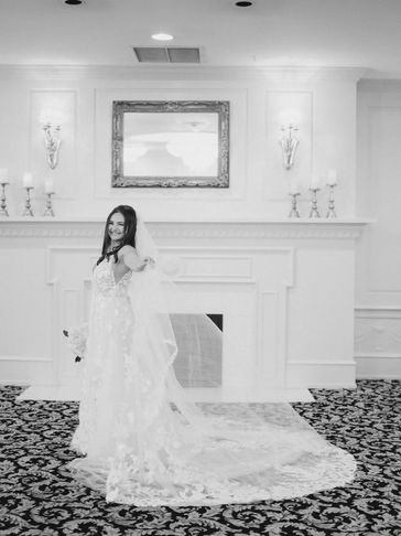 Brooke, Muddled Magnolia owner, as a bride at her Charleston wedding. Perfect Charleston event bar.