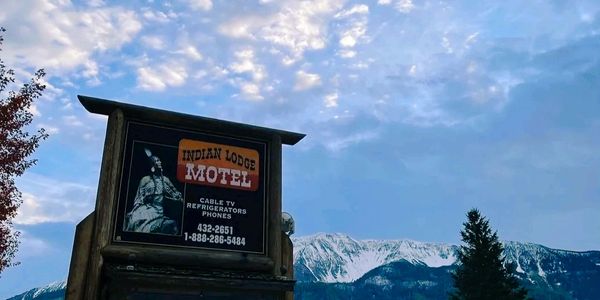Indian Lodge Motel 