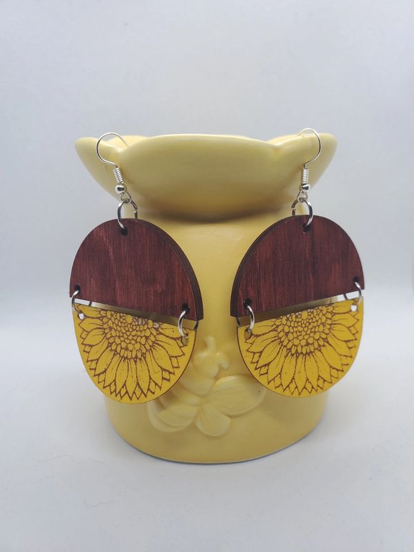 Leather and wood Sunflower earrings 