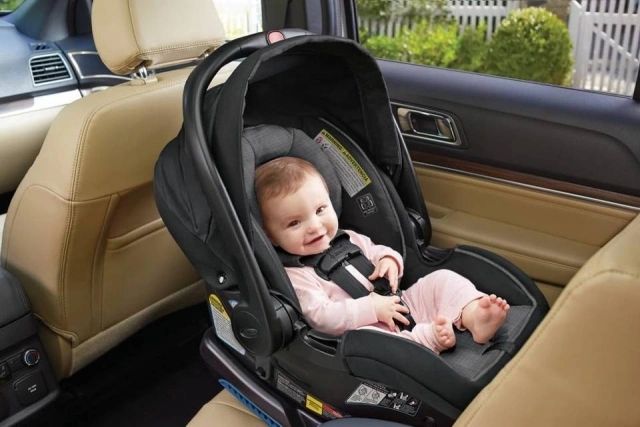 Una silla de coche para un bebé y un recién nacido: ¿Desde cuándo? ¿Cuál