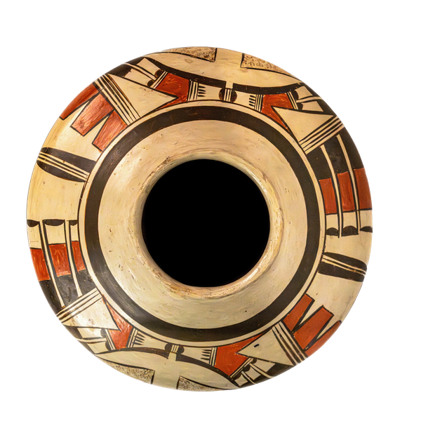 Nampeyo Pictorial ceramic pot. Native American ceramic. 