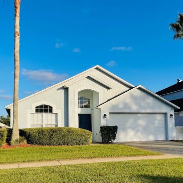 Private Lake View Vacation Villa with Pool located in Kissimmee Florida