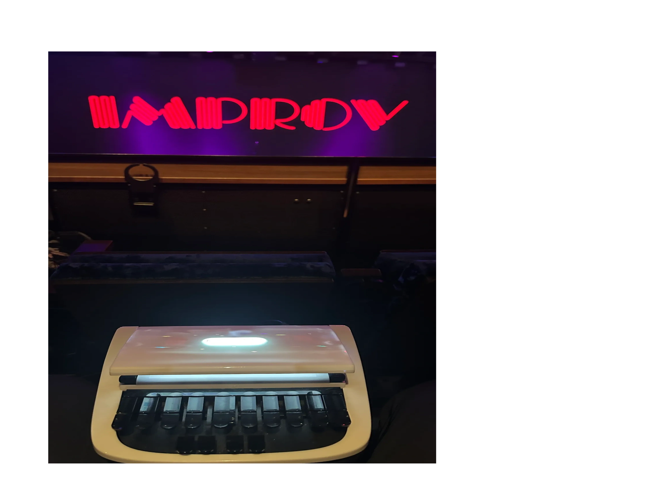 STENO KEYBOARD AT THE IMPROV