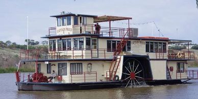 Captain Proud paddle steamer 