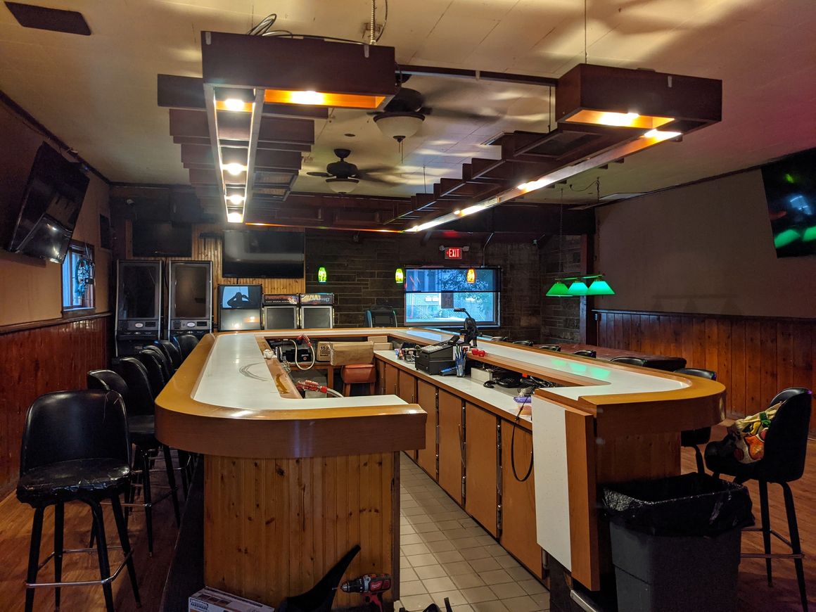 Bar photo 2