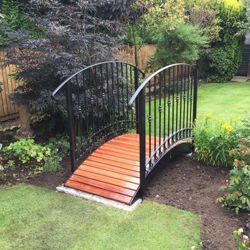 Ornamental garden bridges and pond bridges add a touch of class and focal points to your garden  